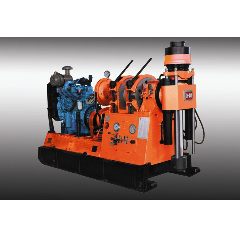 XY-44N type core drilling rig is a lightweight drill rig with mechanical transmission and hydraulic feeding